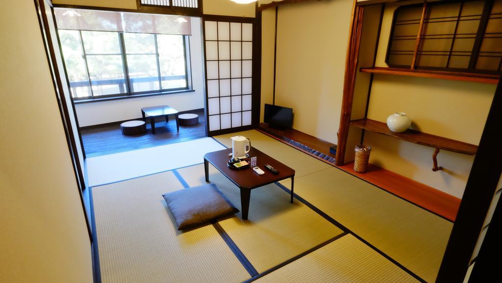 Oyado Tsukiusagi Hatsukaichi Quarto foto